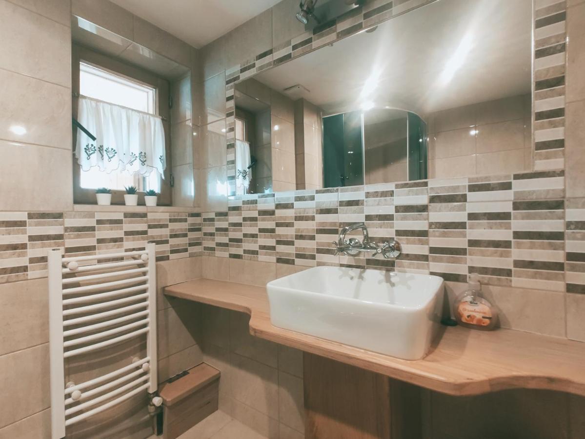 Apartamento Pod Strzecha Białka Tatrzańska Exterior foto
